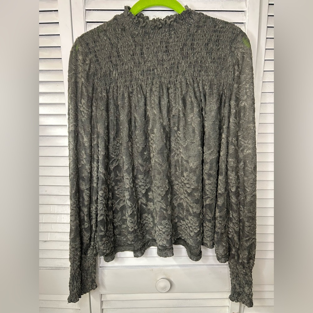 Deletta Olive Green Lace Long Sleeve Top Size S